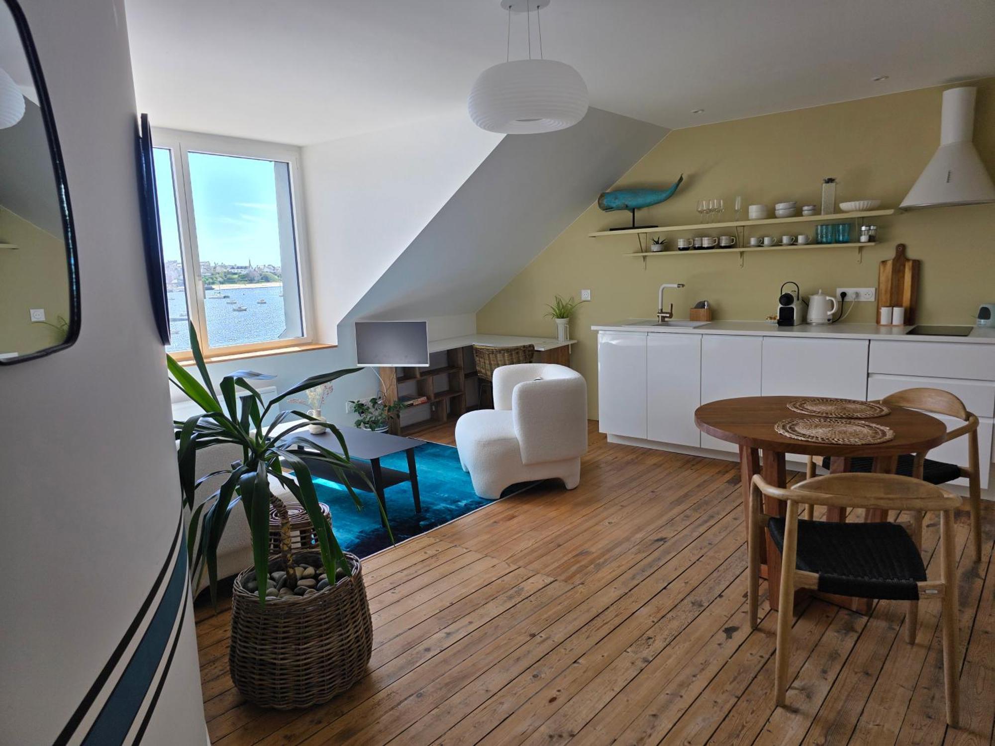Anatoline Audierne Appartements Vue Mer - Sea & Harbor Stay Одьєрн Екстер'єр фото